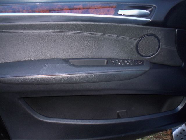 2007 BMW X5 4 DOOR CAB