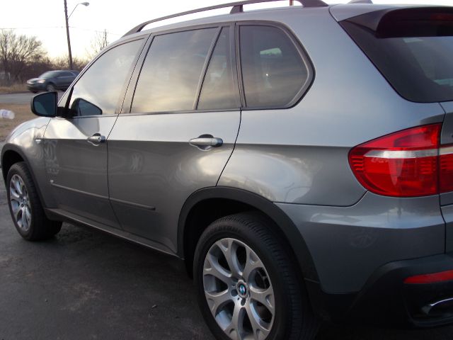 2007 BMW X5 1500 4dr Club Cab 4x4