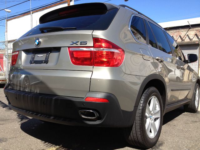 2007 BMW X5 SV Pickup 4D 5 1/2 Ft