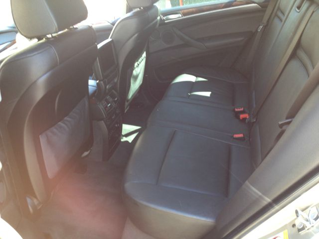 2007 BMW X5 SV Pickup 4D 5 1/2 Ft