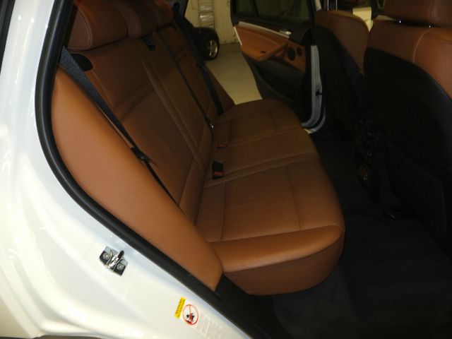 2008 BMW X5 1500 4dr Club Cab 4x4