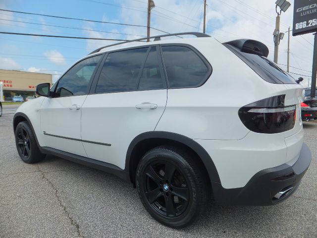 2008 BMW X5 1500 4dr Club Cab 4x4