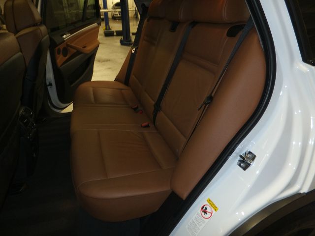 2008 BMW X5 1500 4dr Club Cab 4x4