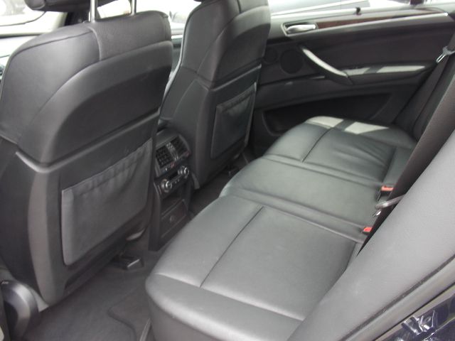 2008 BMW X5 1500 4dr Club Cab 4x4