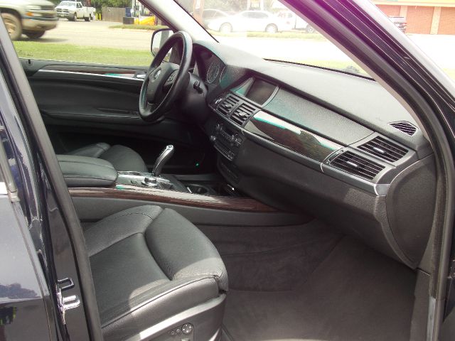 2008 BMW X5 1500 4dr Club Cab 4x4
