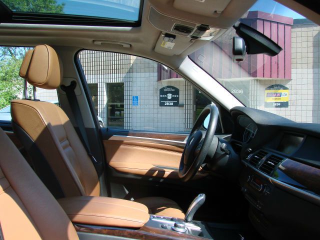 2008 BMW X5 4 DOOR CAB
