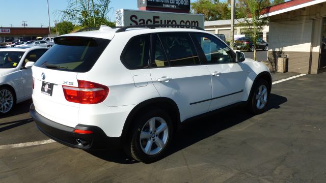 2008 BMW X5 4 DOOR CAB