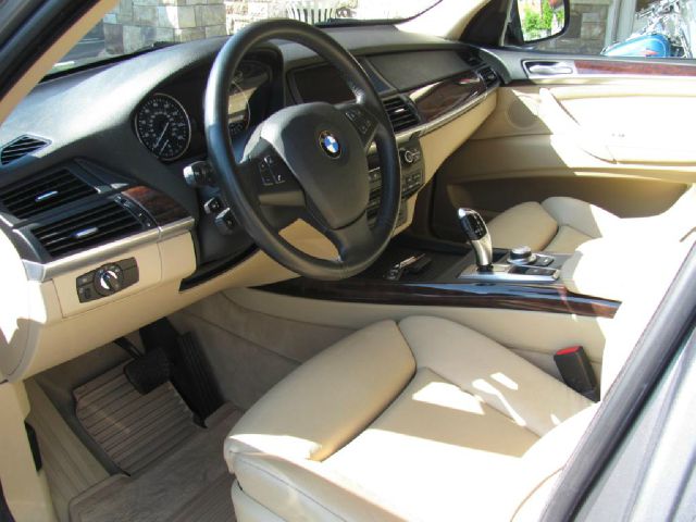 2008 BMW X5 1500 4dr Club Cab 4x4