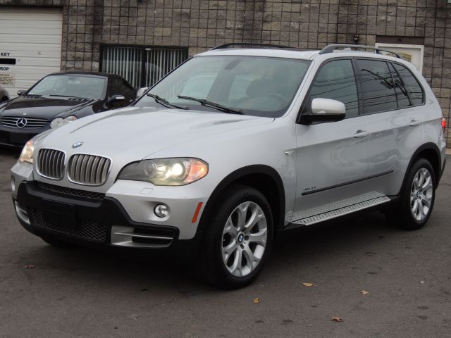 2009 BMW X5 4dr Sedan S (A6) (discont