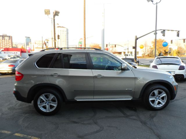 2009 BMW X5 4dr Sedan S (A6) (discont