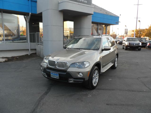 2009 BMW X5 4dr Sedan S (A6) (discont