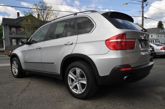 2010 BMW X5 29