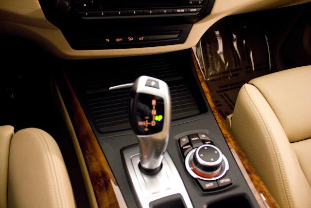 2010 BMW X5 4dr Sedan S (A6) (discont