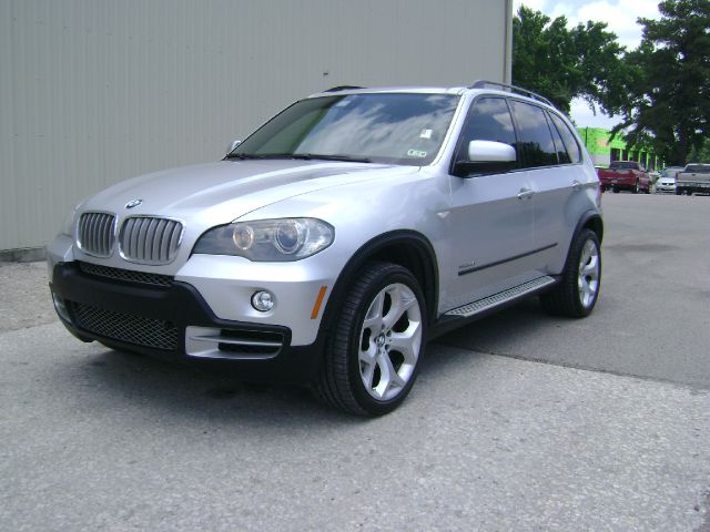 2010 BMW X5 4dr Sedan S (A6) (discont