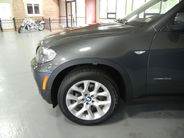 2011 BMW X5 T6 AWD Leather Moonroof Navigation