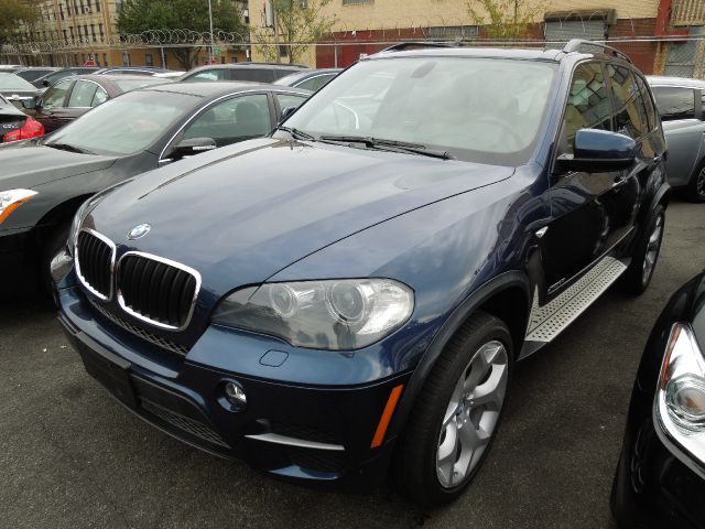 2011 BMW X5 300M