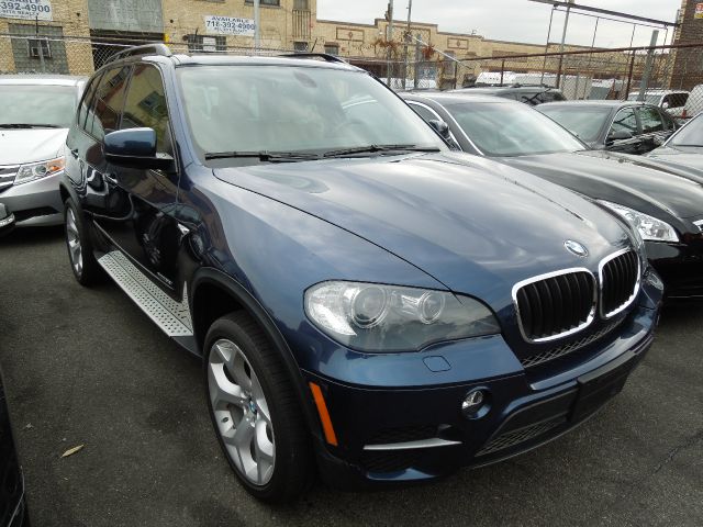 2011 BMW X5 300M