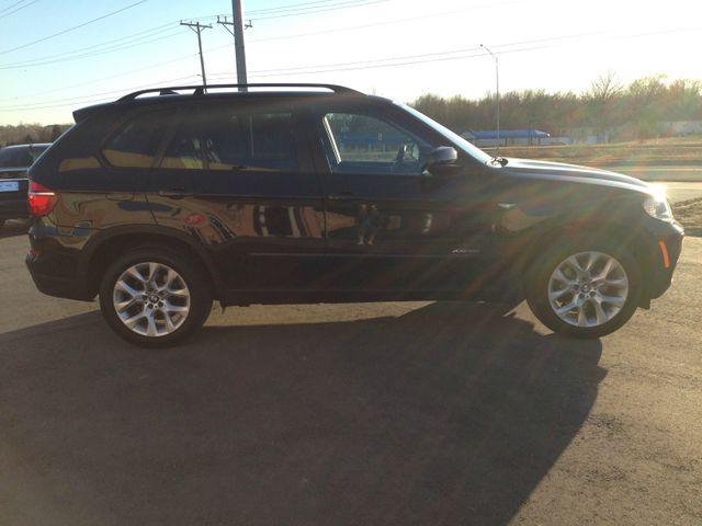 2011 BMW X5 300M