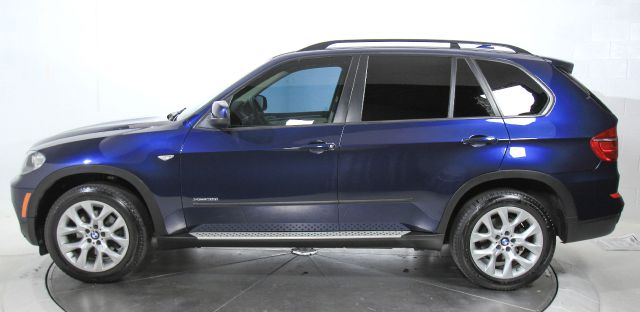 2011 BMW X5 300M