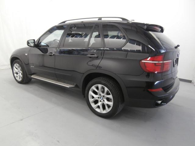2011 BMW X5 300M