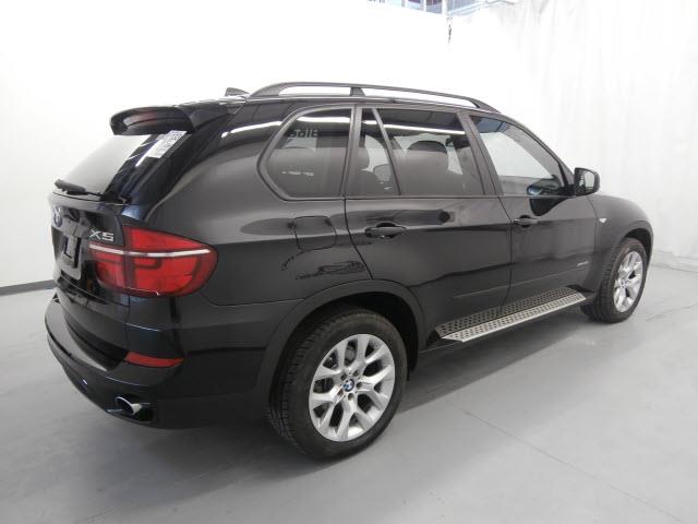 2011 BMW X5 300M