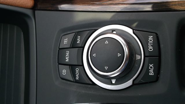 2011 BMW X6 1999 Toyota CE