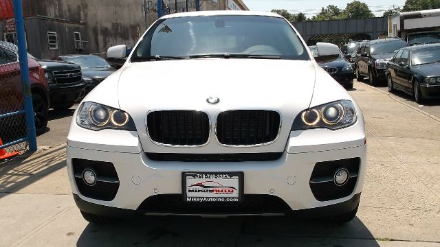 2011 BMW X6 Xltcrew