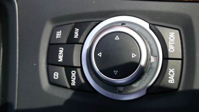 2011 BMW X6 1999 Toyota LE