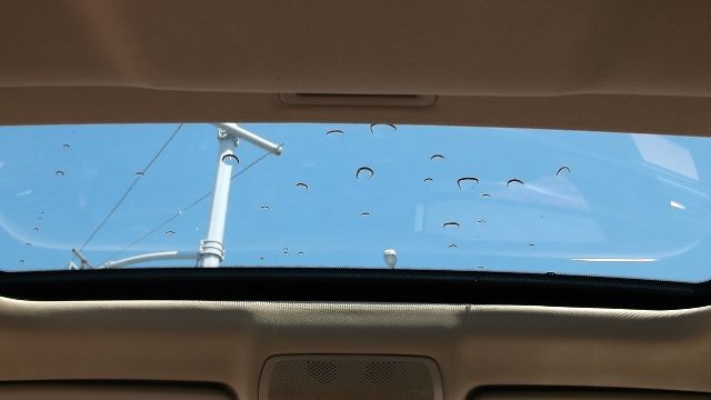 2011 BMW X6 1999 Toyota LE