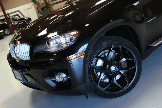 2011 BMW X6 CLUB