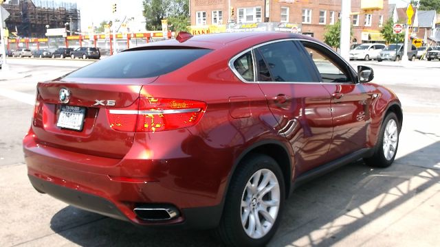 2011 BMW X6 CLUB