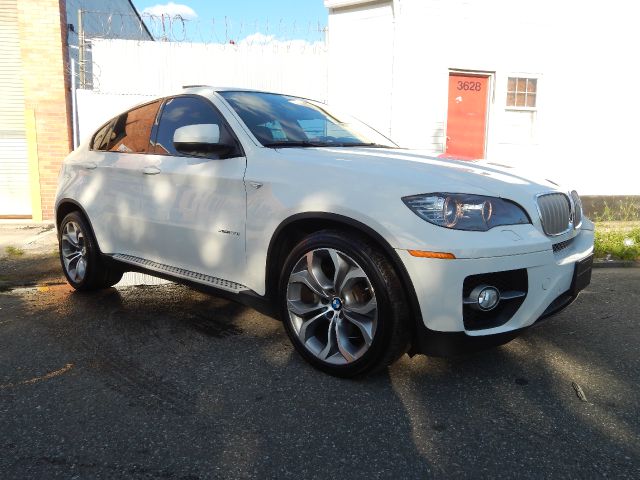 2011 BMW X6 CLUB