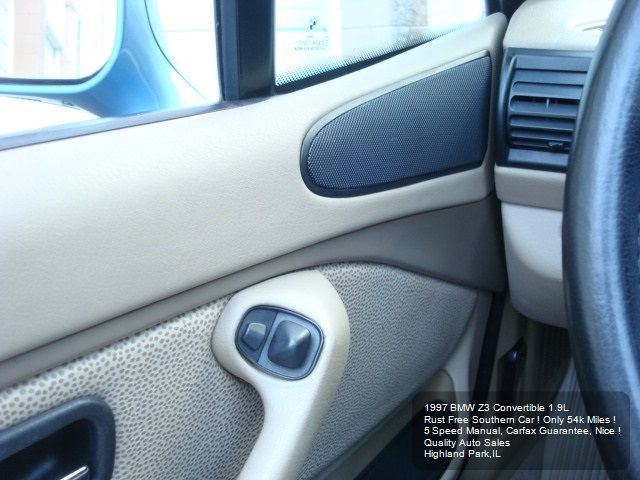 1997 BMW Z3 SE Front-wheel Drive