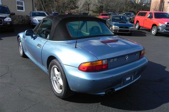 1997 BMW Z3 SE Front-wheel Drive