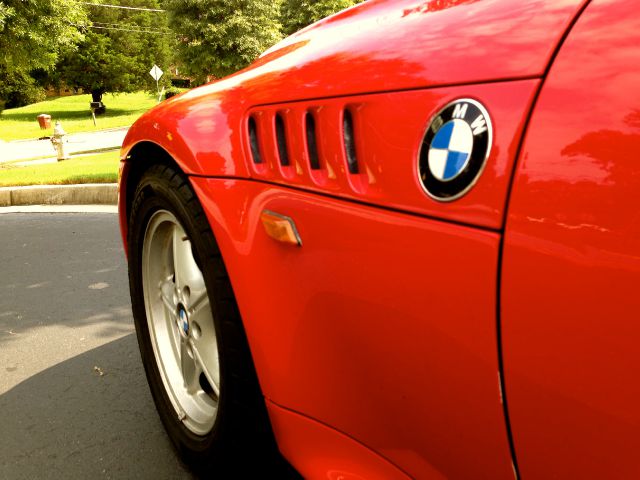 1998 BMW Z3 SE Front-wheel Drive