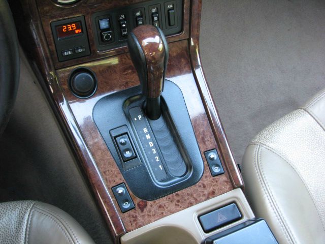 1998 BMW Z3 Convenience