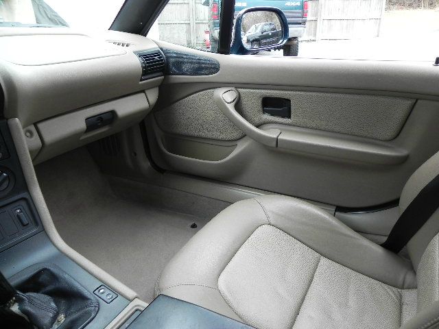 1998 BMW Z3 SE Front-wheel Drive