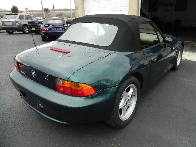 1998 BMW Z3 SE Front-wheel Drive