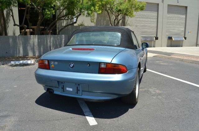 1998 BMW Z3 SE Front-wheel Drive