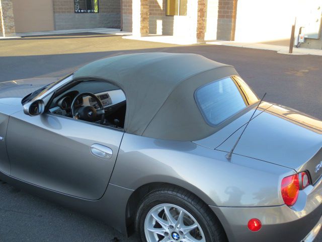 2003 BMW Z4 2 Door