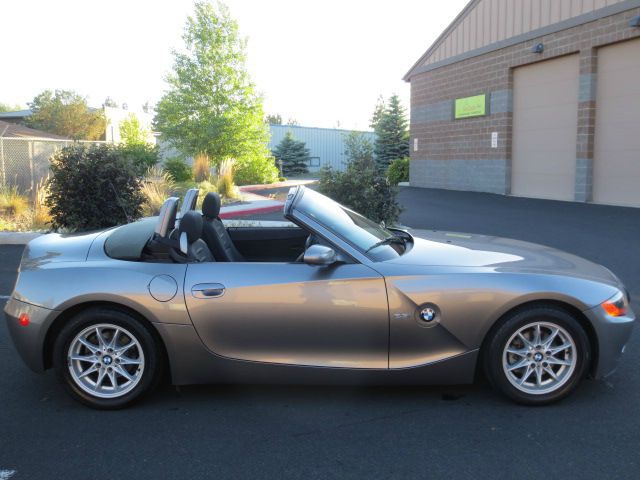 2003 BMW Z4 2 Door