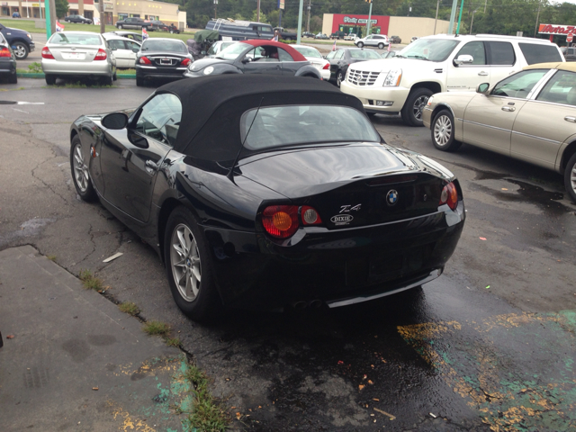 2003 BMW Z4 2 Door