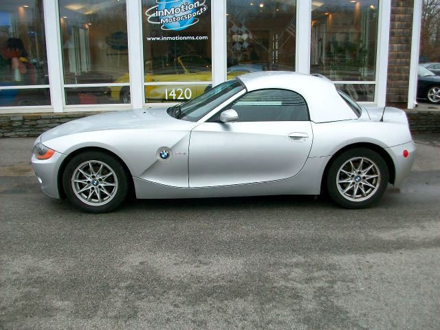 2003 BMW Z4 2 Door