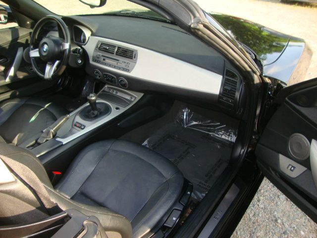2003 BMW Z4 2 Door