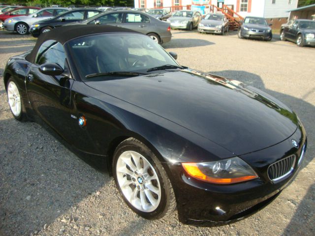 2003 BMW Z4 2 Door