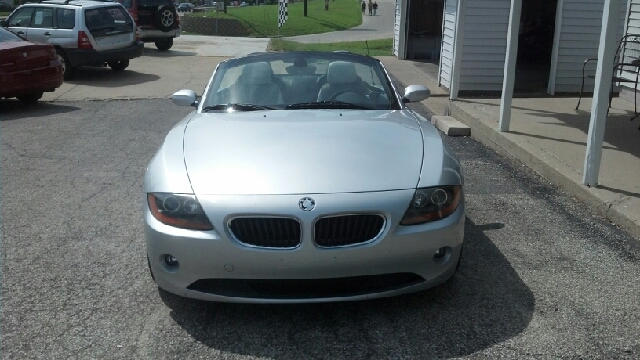 2004 BMW Z4 2 Door