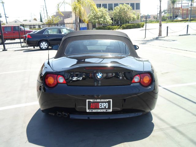 2004 BMW Z4 2 Door
