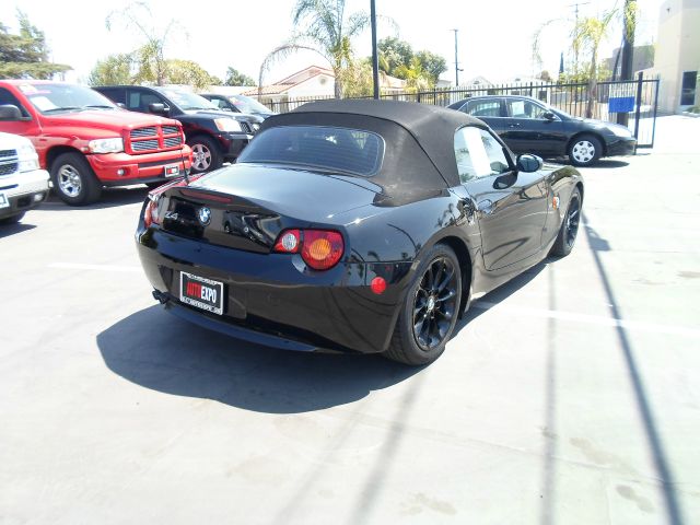 2004 BMW Z4 2 Door