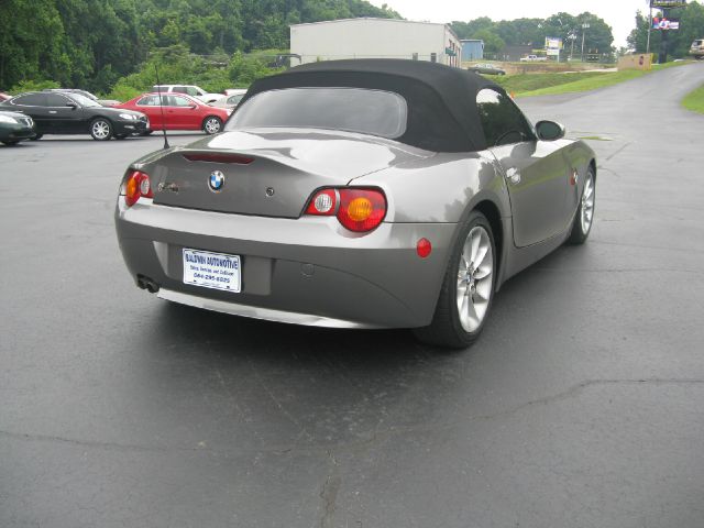 2004 BMW Z4 2 Door