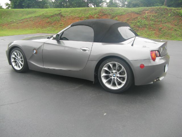 2004 BMW Z4 2 Door